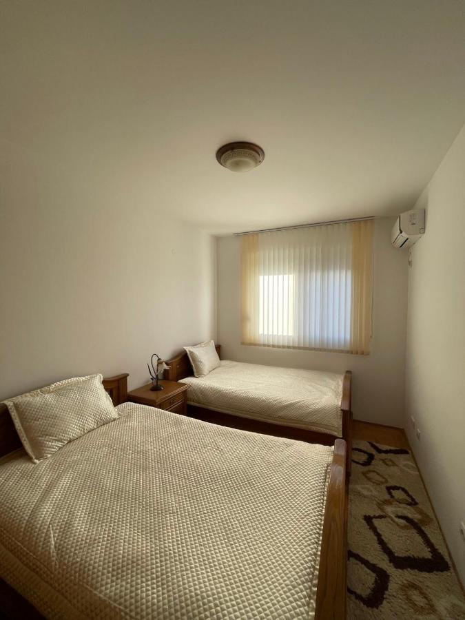 Apartment Kolar Бар Екстериор снимка