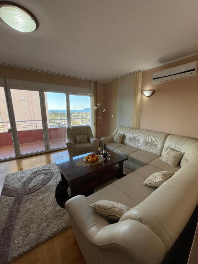 Apartment Kolar Бар Екстериор снимка